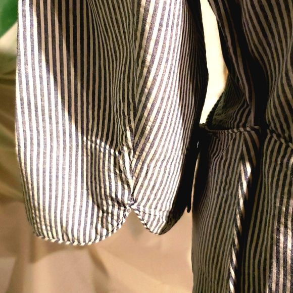 🌹T. Milano Jacket - Picture 5 of 7